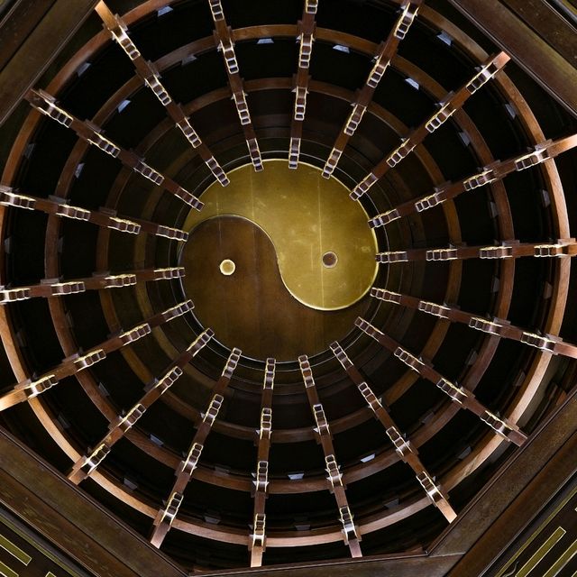 Sacred Details – Art of Yushan’s Taoist Temple 🎨⛩️