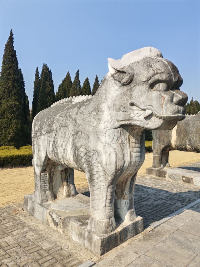 明祖陵神道石刻及陵冢玄宮