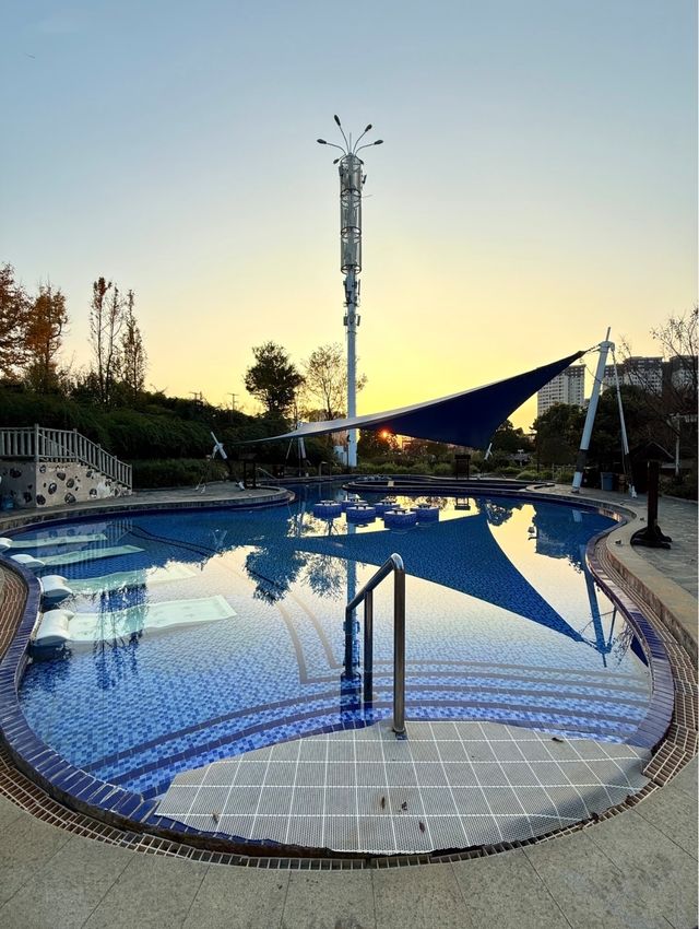 在貴陽不在三亞！絕美日落溫泉