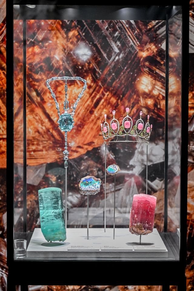 上海免費看展 礦石奇珍裡藏著億萬年宇宙浪漫 上海免費看展 礦石奇珍裡藏著億萬年宇宙浪漫