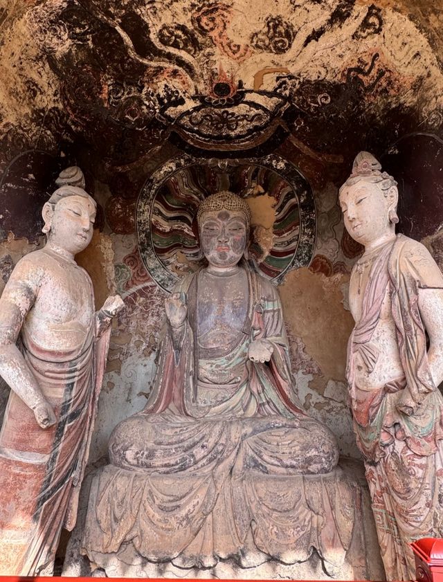 麥積山佛國記：懸崖上的千年東方微笑