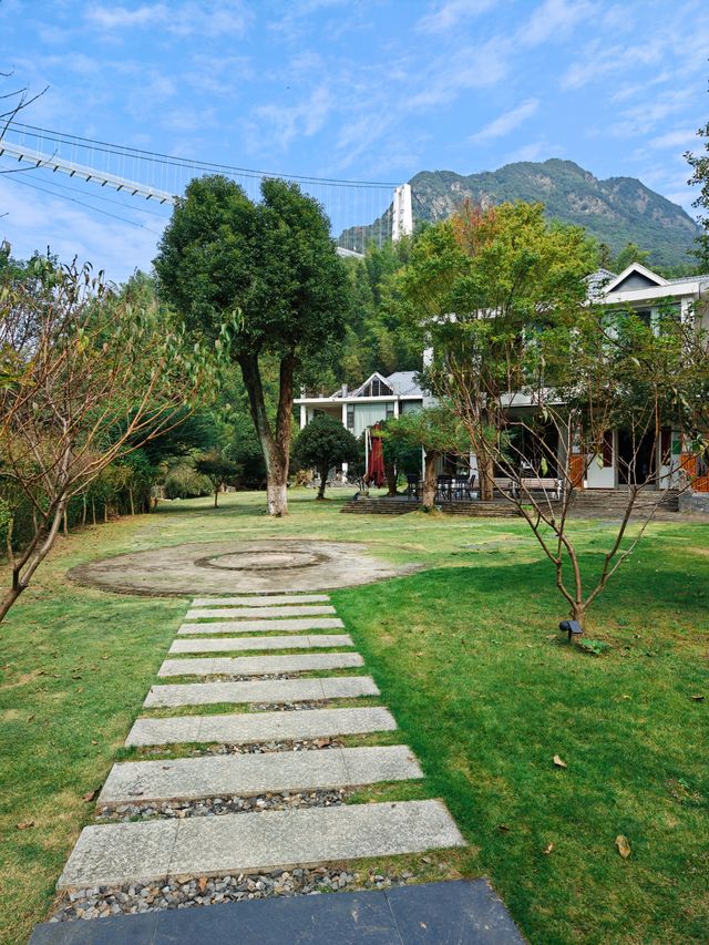 武漢周邊2天1夜，藏著玻璃橋的親子度假別墅