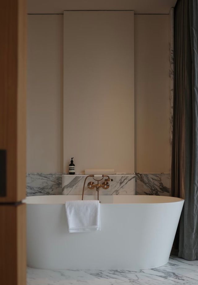 魔都新貴|前灘華爾道夫開業首探!陽台俯瞰浦江絕了 魔都新貴|前灘華爾道夫開業首探!陽台俯瞰浦江絕了