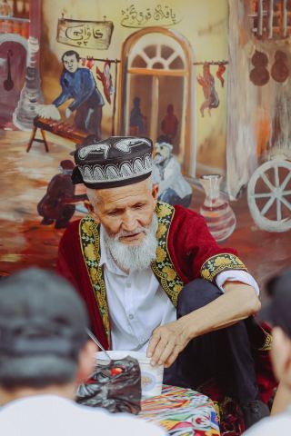 Kashgar Old Town Night Never Ends | Fireworks and Moonlight 