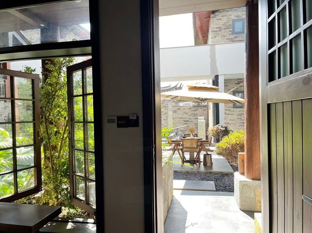 在麗江束河的侘寂時光棲野漫隅設計師美宿