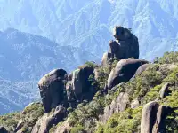 三清山媲美黃山