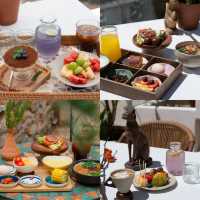 不是南法!就在大理,住進懸崖上的南法夢境,270°海景巨美!