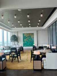 雲端之上的嶺南詩意