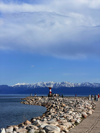 Sayram Lake | The Last Tear of the Atlantic Ocean, a Blue That Captivates at First Sight