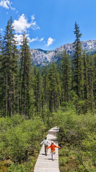 Hidden gem in western Sichuan! This is the ultimate summer hiking spot to beat the heat!