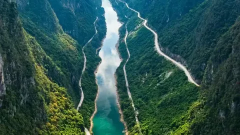 Tian'e, Guangxi | The ultimate guide to the viral Hongshui River Canyon & Blue Knife Fish storm — traveler post in Tian'e
