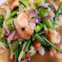 อาหารเลิศรส ที่ร้านโกดำอ่าวนาง 