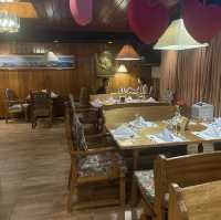 필리핀에서 만나기 쉽지 않은 후레쉬토마토 소스 “Luzern Steakhouse”