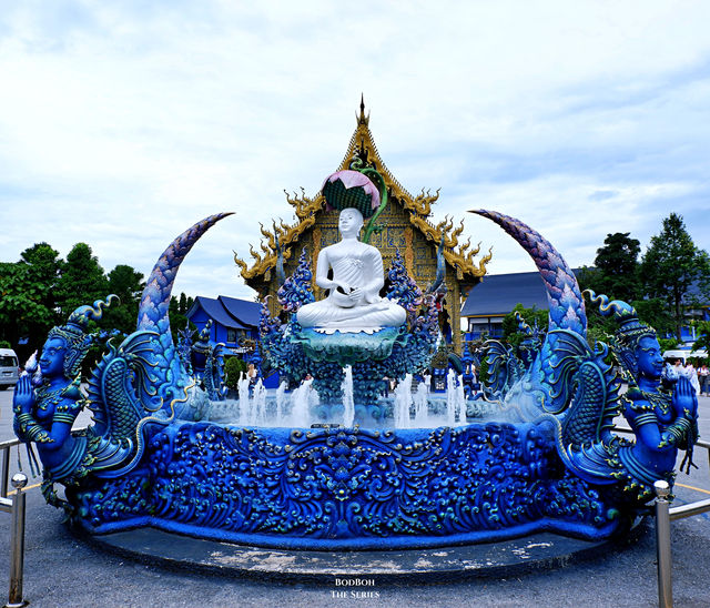 วัดร่องเสือเต้น Blue Temple จ.เชียงราย 