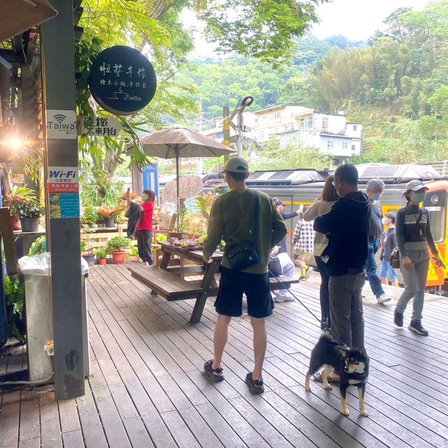 合興愛情車站 有典故的車站 家族、情侶旅遊聖地