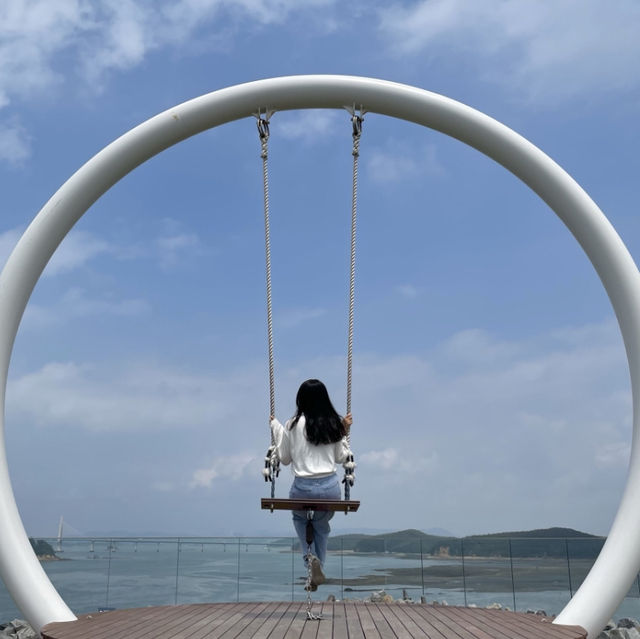 원산도 핫플카페, 바이더오