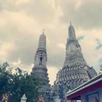 วัดอรุณราชวรารามราชวรมหาวิหาร 