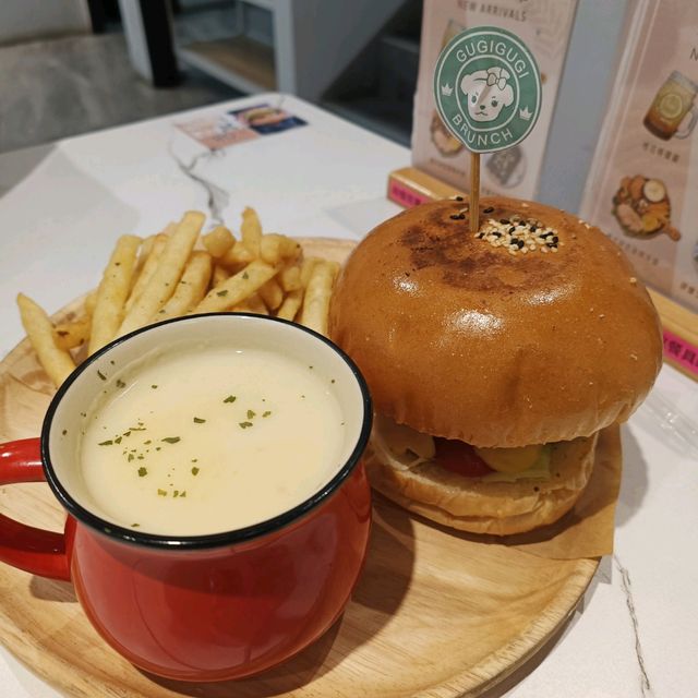 早午餐咕嘰咕嘰美食分享 不同的餐點一樣的美味