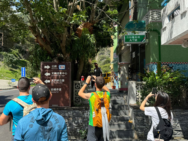 🏞️ 天祥遊客中心：太魯閣美景的出發點！🐒