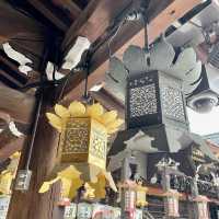 【京都府】美しい花手水が楽しめる学問の神様を祀る北野天満宮！