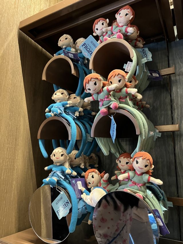 全球首個❣️迪士尼Frozen園區‼️兩大必玩新遊戲😍
