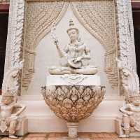 วัดข่อย ไหว้พระขอพร วัดสวย เมืองเพชร