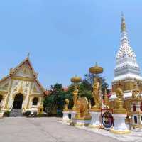 วัดมหาธาตุ พระธาตุประจำวันเกิดวันเสาร์ จ.นครพนม