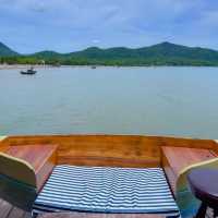Kept Pier Cafe คาเฟ่กลางทะเล บางเสร่ จ.ชลบุรี