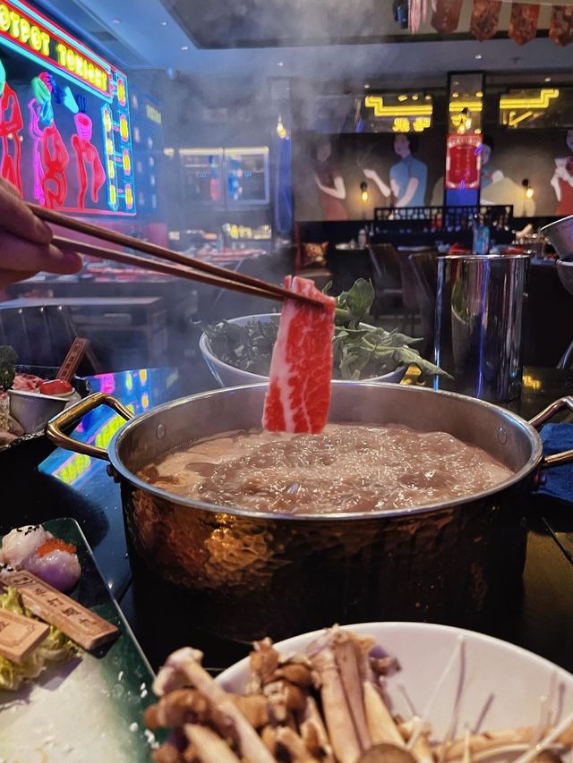 本土文化火鍋店❤️