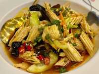 ย๋าย่วน ร้านอาหารจีน อยู่ในห้างเทอมินอล21 พัทยา