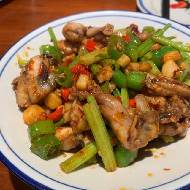 🌶️地道川式小炒，微辣惹味，最適合家常便飯🍴