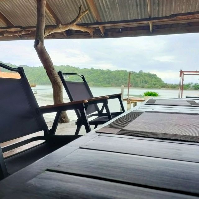 อากาศ ที่ >> เจอพอดี คาเฟ่ !! มุมสบาย เกาะช้าง