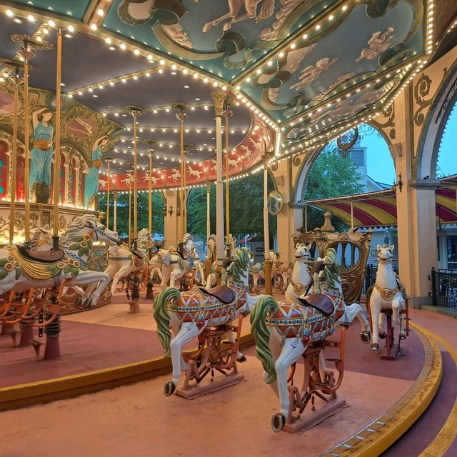 韓國😍愛寶樂園"旋轉木馬"🐴人人開心玩☺️