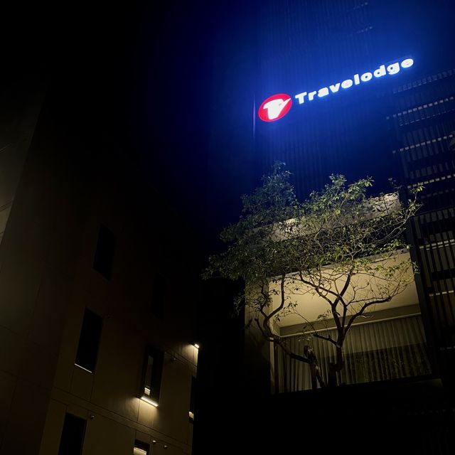 สวัสดีเจ้า Travelodge Nimman 