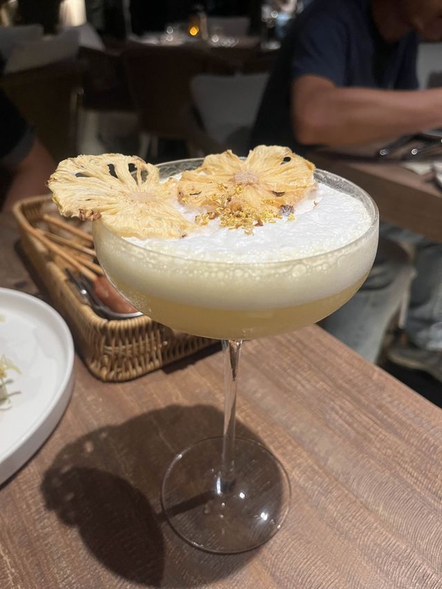 ✨Chill爆東南亞fusion菜 2層高🤩維港海景酒吧餐廳🌌