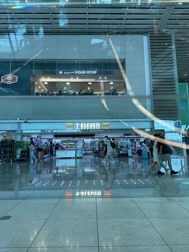 久々の仁川空港が素敵でした! 久々の仁川空港が素敵でした!