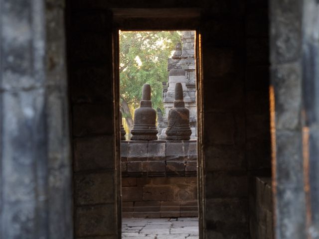 A Thousand Stories in Stone