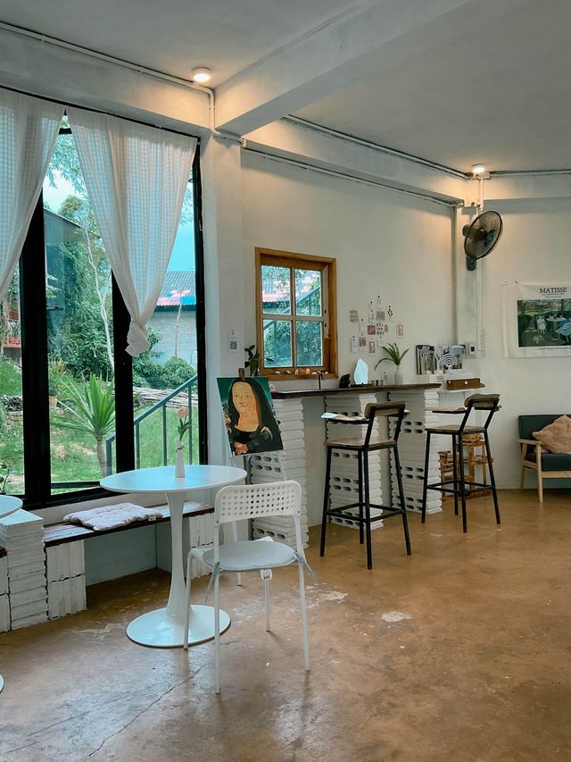 BAAN SILPA Art gallery & Cafe