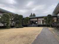 東京・世田谷。日本と東洋の古美術・国宝の展示も行われる『五島美術館』