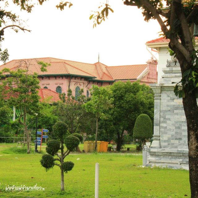 สวนสันติชัยปราการ สวนสาธารณะสุดชิลริมแม่น้ำ