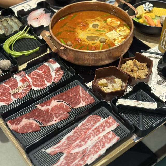 台式火鍋吃到飽