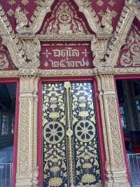กราบหลวงปู่ดุลย์