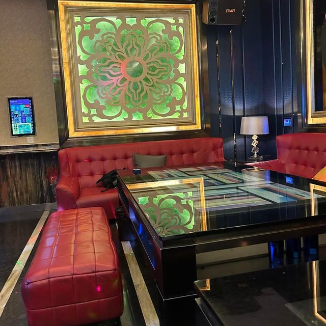 [深圳] 唱K好去處｜ $100唱3小時-連自助餐