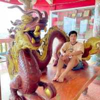 ศาลเจ้าพ่อเขาใหญ่ เกาะสีชัง