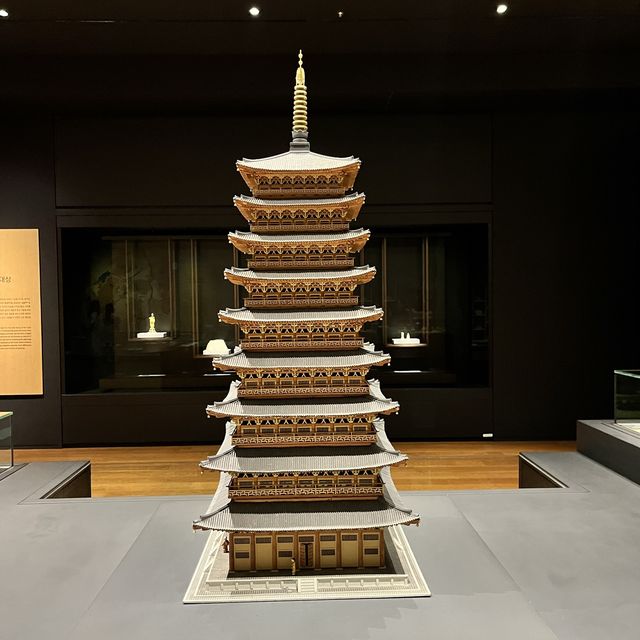 국립 경주 박물관에 떠오르는 핫플 도서관