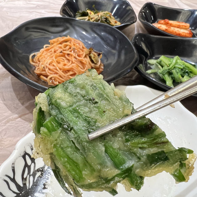 【釜山】おひとり様OK！新鮮なお刺身の海鮮ビビンバ