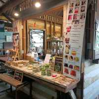 ชมตลาดเก่าหัวตะเข้ ชุมชนริมน้ำ