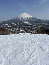Niseko สัมผัสอากาศหนาวที่หิมะที่นุ่มที่สุด