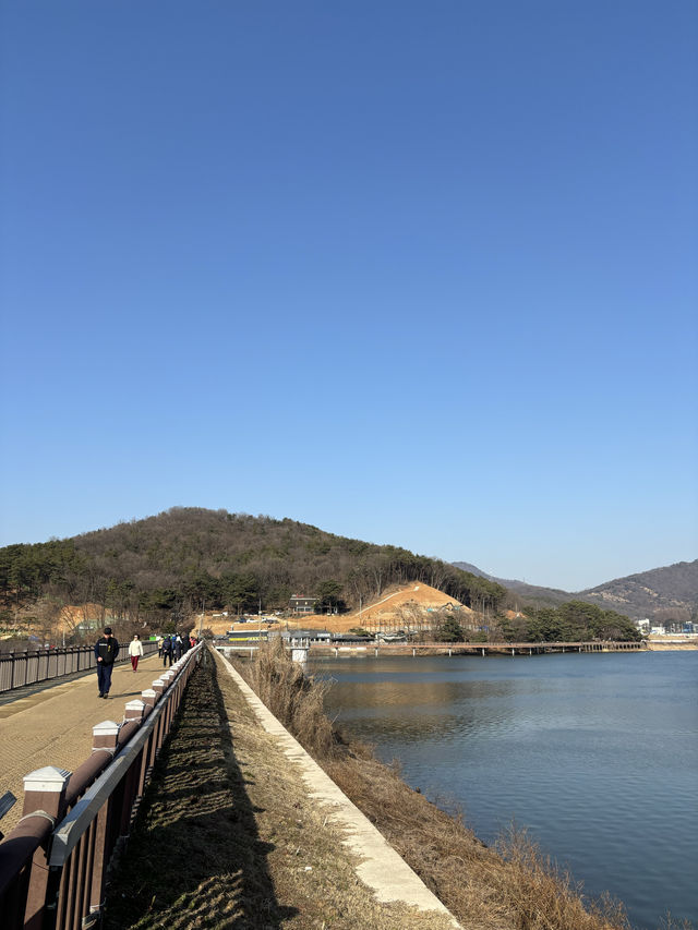 봄에 가족들과 산책가기 좋은 경기도 호수❤️
