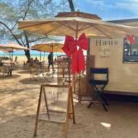 Haus coffee&space คาเฟ่ vibe ดี ริมหาดแหลมเจริญ 